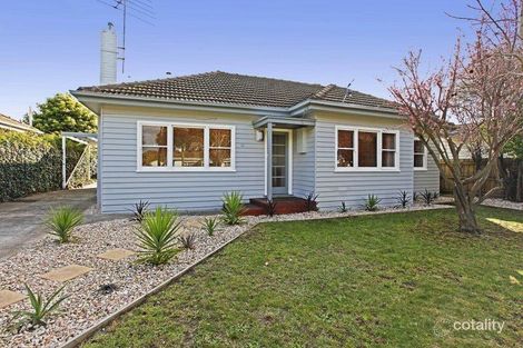 22 Sladen St, Hamlyn Heights, VIC 3215