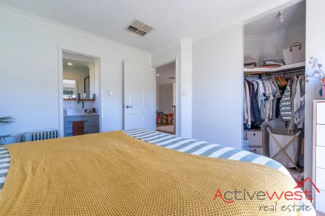 Property photo of 14 Bushby Close Mount Tarcoola WA 6530