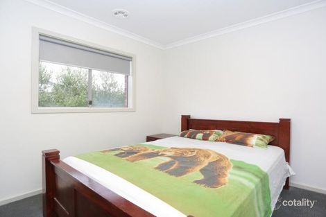 Property photo of 22 Whitebark Street Wollert VIC 3750