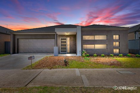 Property photo of 5 Acorn Lane Pakenham VIC 3810