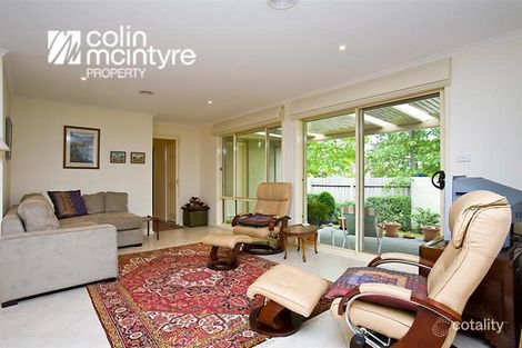 Property photo of 21A Seymour Place Kambah ACT 2902