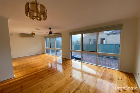 Property photo of 4 Gracilis Court Endeavour Hills VIC 3802