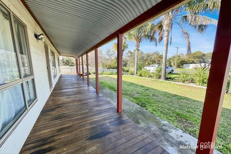 Property photo of 14 Mason Street Lake Wyangan NSW 2680