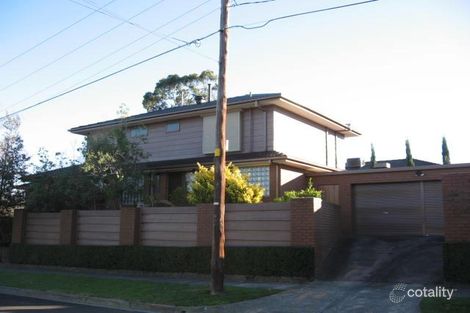 8 Gauntlet Ave, Glen Waverley, VIC 3150