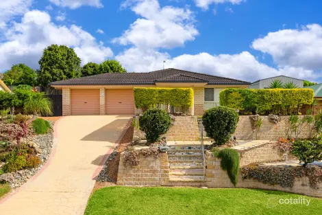 16 GRANDVIEW PL, GYMPIE, QLD 4570