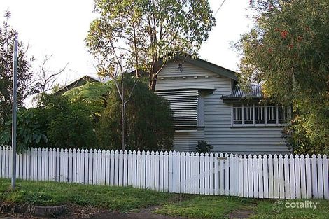 30 Lockyer St, Camp Hill, QLD 4152