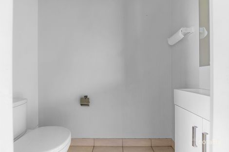 Property photo of 36 Alexander Circuit Craigieburn VIC 3064
