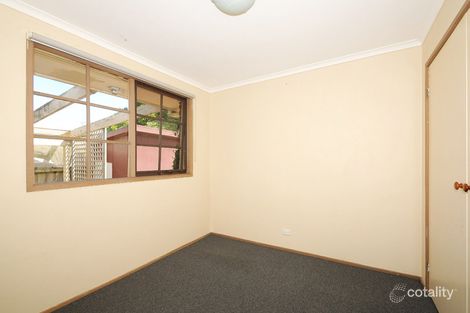 Property photo of 28 Sunbird Crescent Carrum Downs VIC 3201