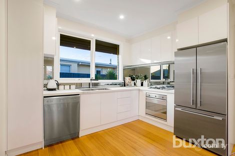 Property photo of 11 Captain Street Aspendale VIC 3195