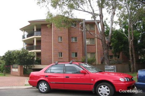 Property photo of 1/2-4 Oakes Street Westmead NSW 2145