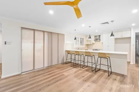 Property photo of 10 Buna Close Glenmore Park NSW 2745