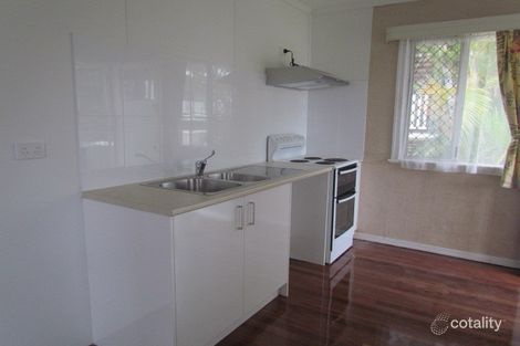 Property photo of 232 Stradbroke Avenue Wynnum QLD 4178