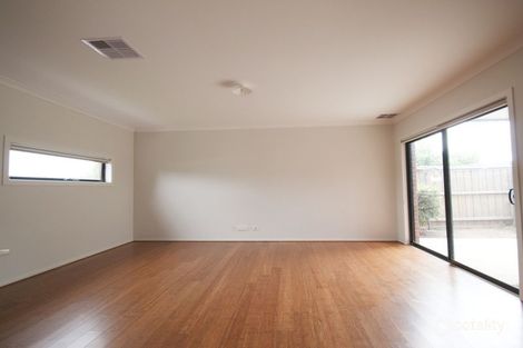 Property photo of 39 Daybreak Vista Mickleham VIC 3064