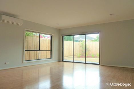 Property photo of 2/2 Laura Road Knoxfield VIC 3180