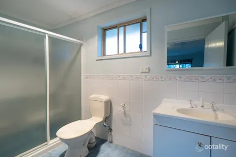 Property photo of 21 McLaren Place Ingleburn NSW 2565