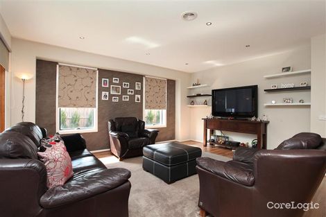 Property photo of 7 Leichhardt Avenue Burnside Heights VIC 3023