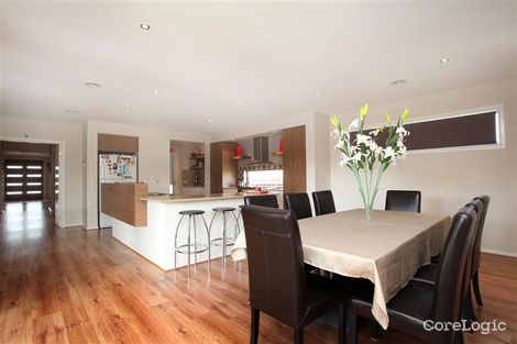 Property photo of 7 Leichhardt Avenue Burnside Heights VIC 3023
