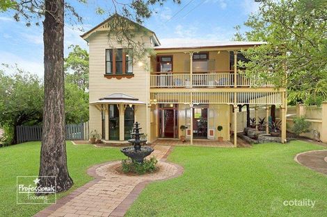 255 Swann Rd, Taringa, QLD 4068