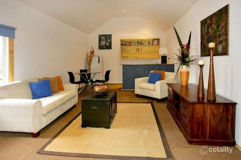 Property photo of 2 Belmont Road Kensington VIC 3031