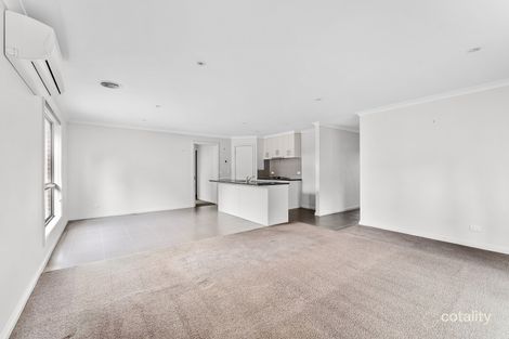 Property photo of 2 Harley Court Mount Clear VIC 3350