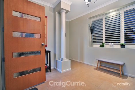 Property photo of 2 Wilson Place Pakenham VIC 3810