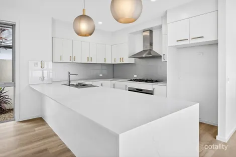 Property photo of 9124 Peter Senior Hope Island QLD 4212