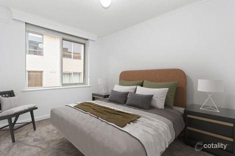 Property photo of 18/2A Robe Street St Kilda VIC 3182