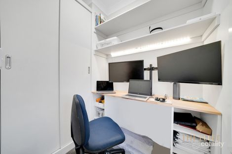Property photo of 21 Bogong Loop Tarneit VIC 3029
