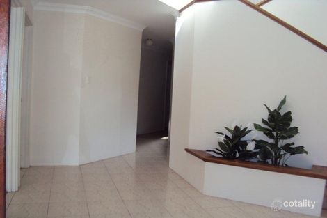Property photo of 15 Gamblen Way Winthrop WA 6150