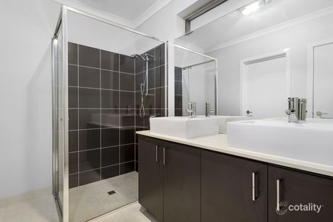 Property photo of 17 Oceana Street Point Cook VIC 3030