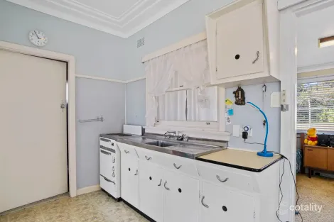 Property photo of 5 First Avenue Toukley NSW 2263