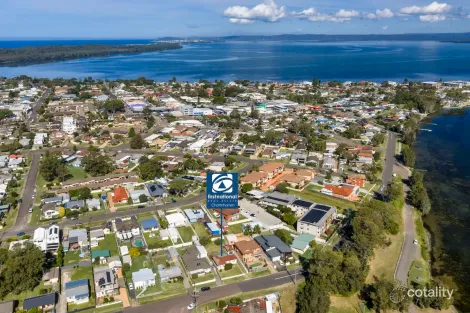 Property photo of 5 First Avenue Toukley NSW 2263