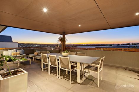Property photo of 92 Memorial Drive Bar Beach NSW 2300