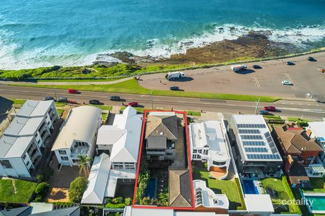 Property photo of 92 Memorial Drive Bar Beach NSW 2300