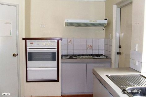Property photo of 32 Requa Crescent Warnbro WA 6169