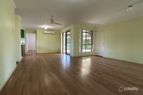 Property photo of 3 Seashore Way Toogoom QLD 4655
