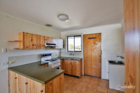 Property photo of 2/363 West Street Harristown QLD 4350