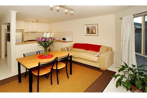 Property photo of 62 Elinda Place Reservoir VIC 3073