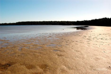 Property photo of 6 Caulfield Parade Old Erowal Bay NSW 2540