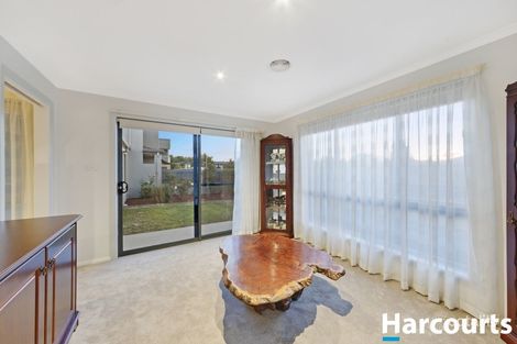 Property photo of 28 Dame Zara Street Gungahlin ACT 2912