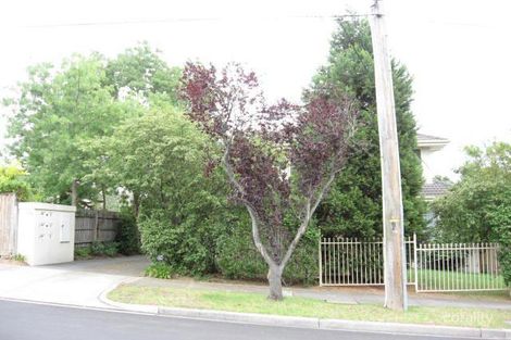 2/24 Turana St, Doncaster, VIC 3108