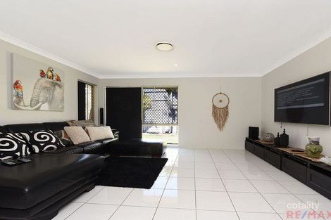 Property photo of 37 Hillview Crescent Little Mountain QLD 4551