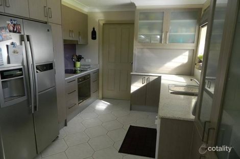Property photo of 8 Tandara Place Forster NSW 2428