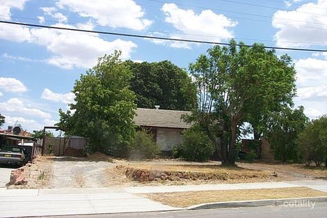 105 Sevenoaks St, Bentley, WA 6102