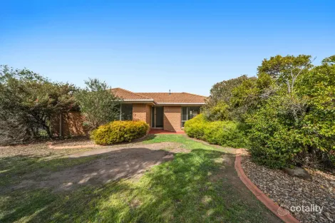 Property photo of 2/23 Marriot Road Keilor Downs VIC 3038
