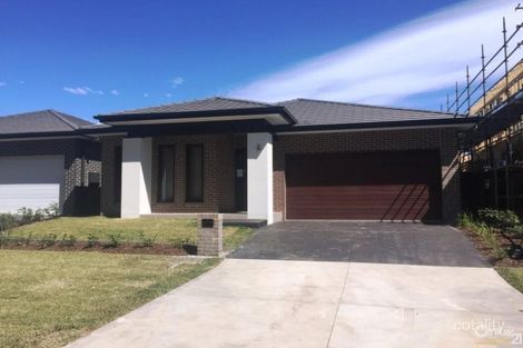 35 Grantham St, Grantham Farm, NSW 2765