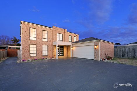 Property photo of 11 Cremin Court Rowville VIC 3178