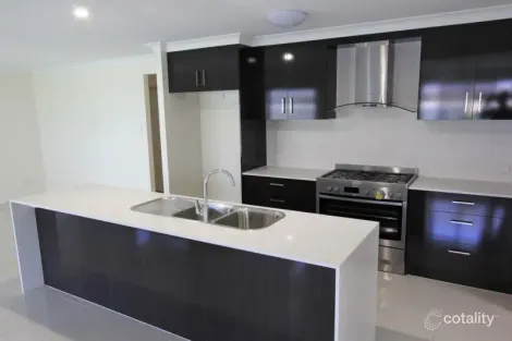 Property photo of 33 Hooper Street Birkdale QLD 4159