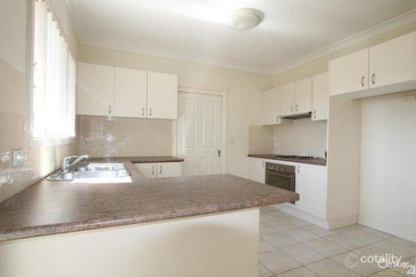 Property photo of 8/114 Graham Avenue Lurnea NSW 2170