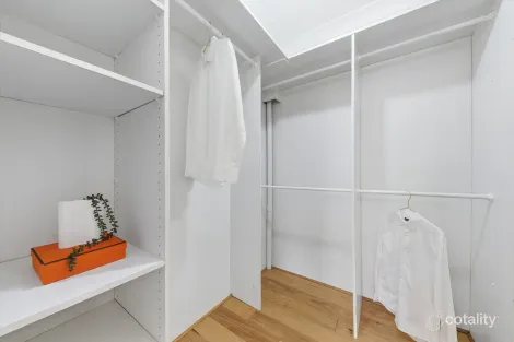 Property photo of 2/72-74 Ramsgate Avenue Bondi Beach NSW 2026